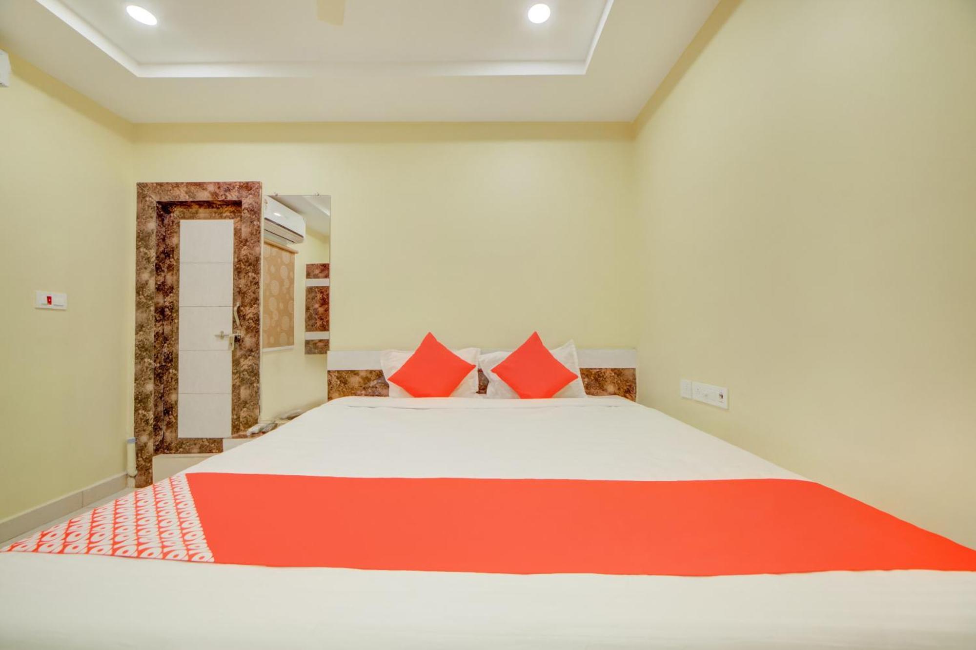 Hotel O Ksl Guest House Karimnagar Luaran gambar