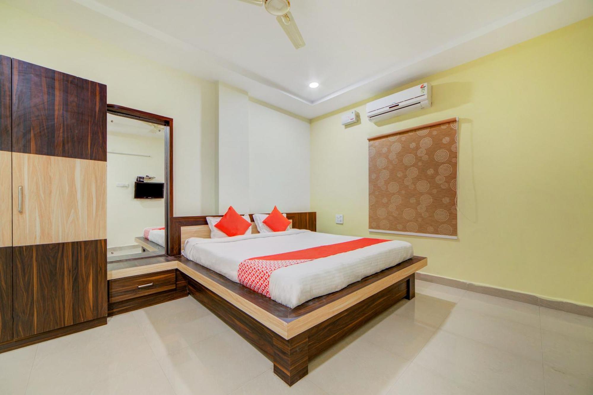 Hotel O Ksl Guest House Karimnagar Luaran gambar